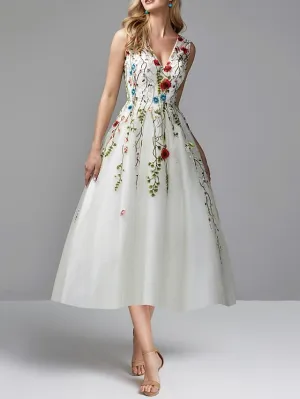 A-Line Prom Dresses White Dress Party Wear Tea Length Sleeveless V Neck Lace with Embroidery Appliques 2023