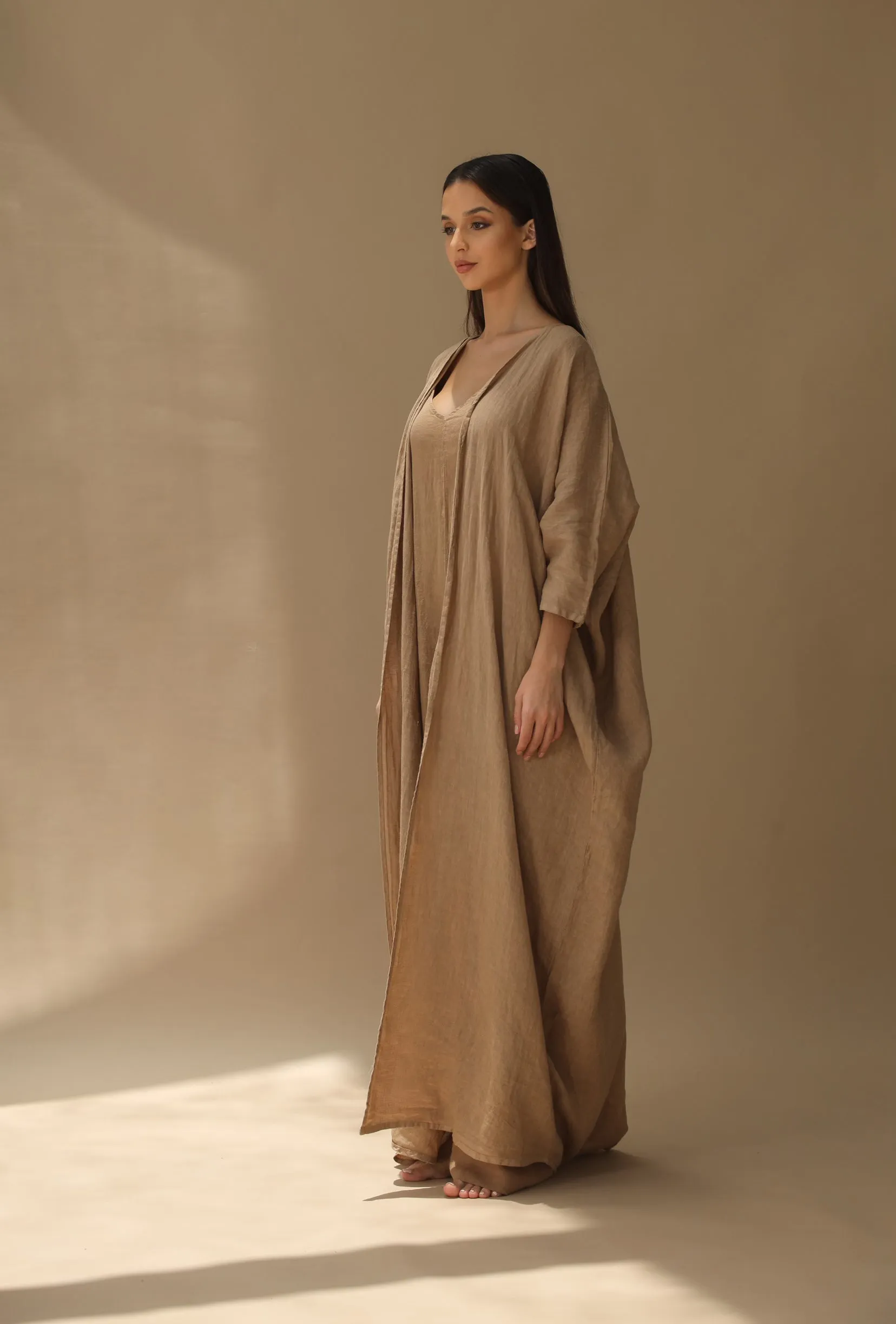 Aria Pure Linen Bisht Abaya Cammello