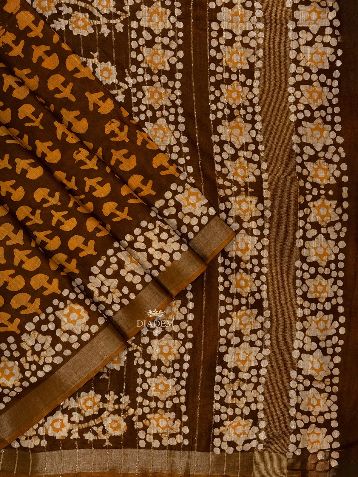 Brown Cotton Saree with Geometric Design on the Body and With Designed border