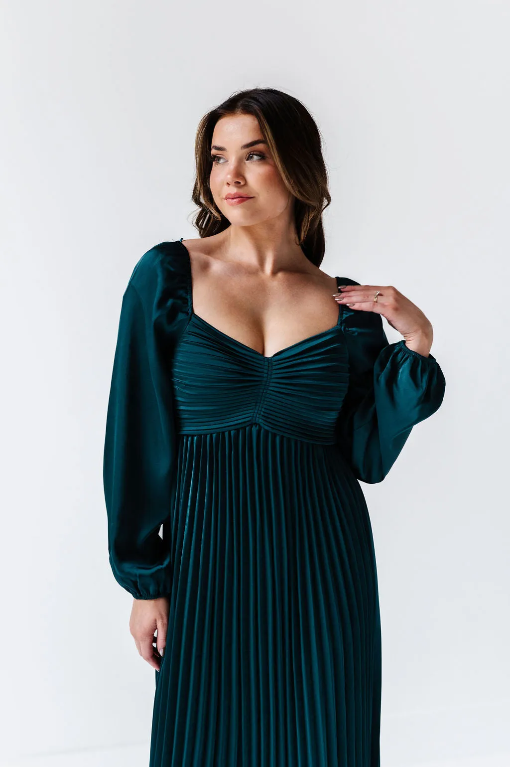 Fa La La Pleated Dress in Hunter Green