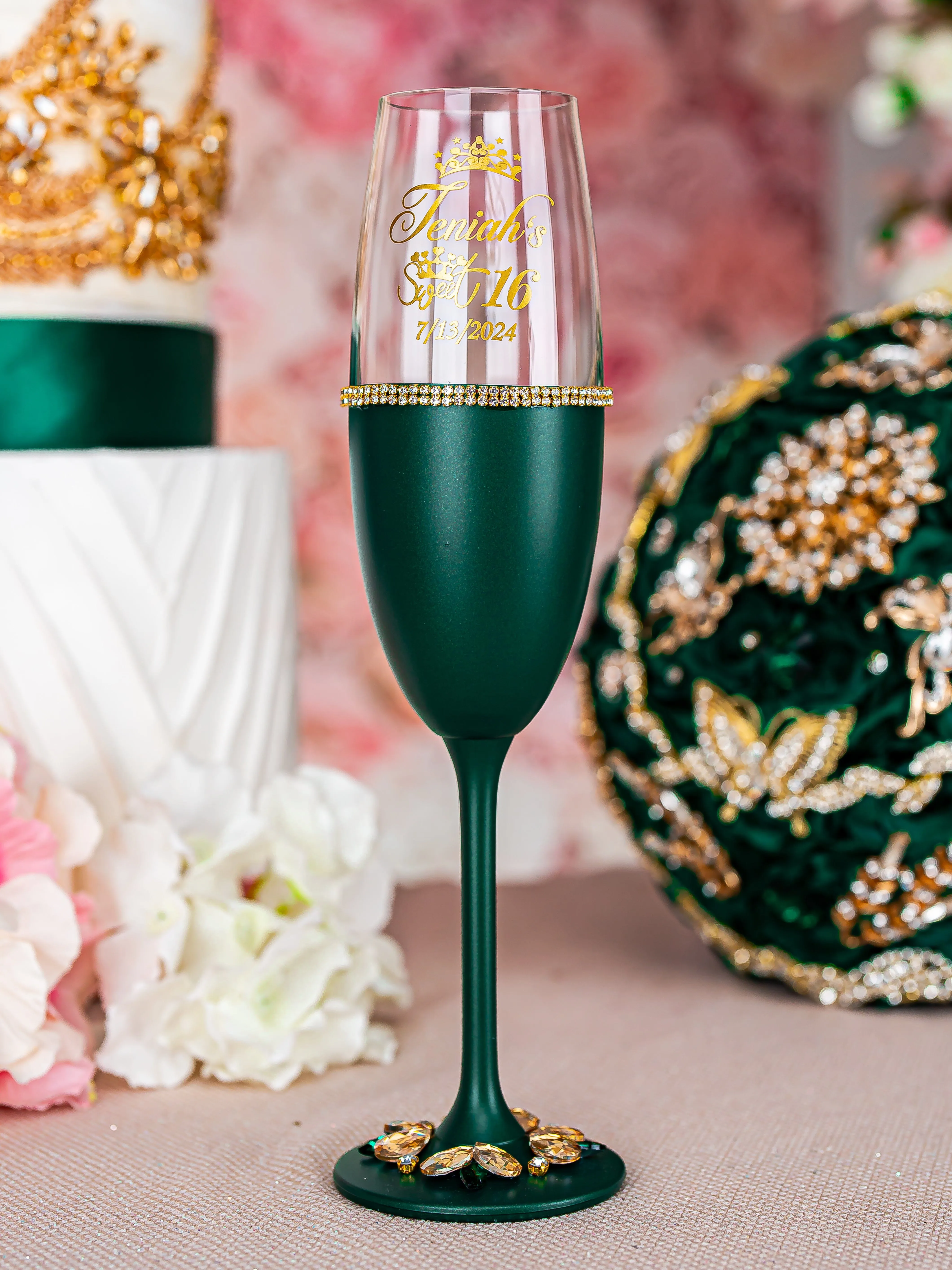 Green 2 quinceanera champagne glasses (simple design)