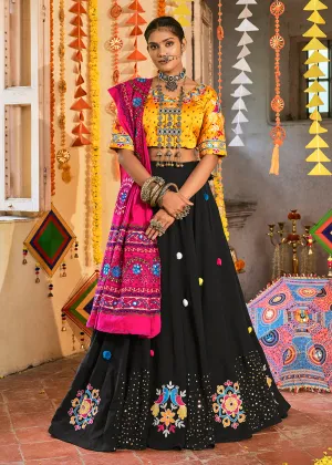 Marvelous Black Maslin Cotton Navratri Chaniya Choli