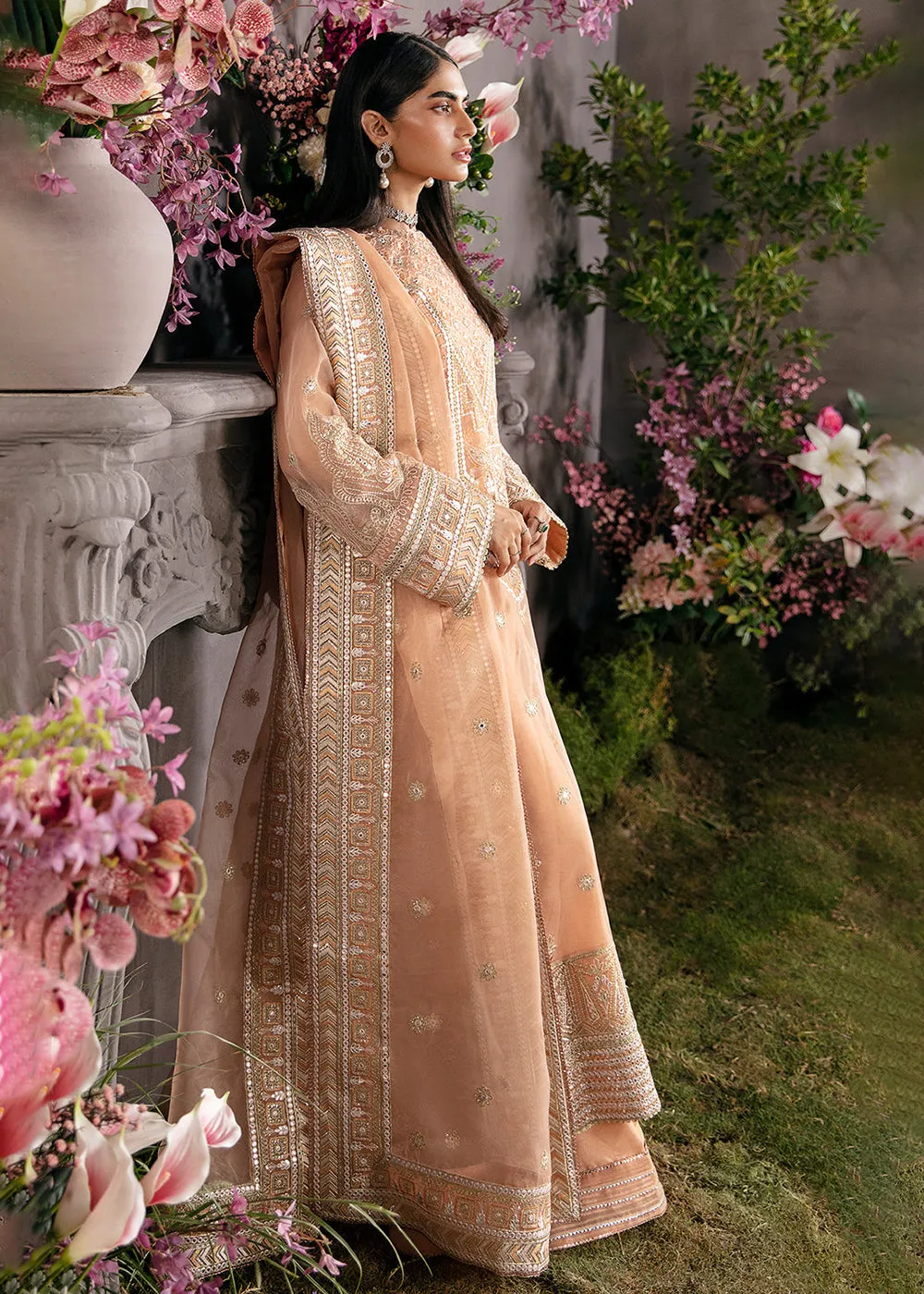 Peach Pakistani Palazzo Suit - Afrozeh La Fuchsia Formals '23 - Sunset Blush