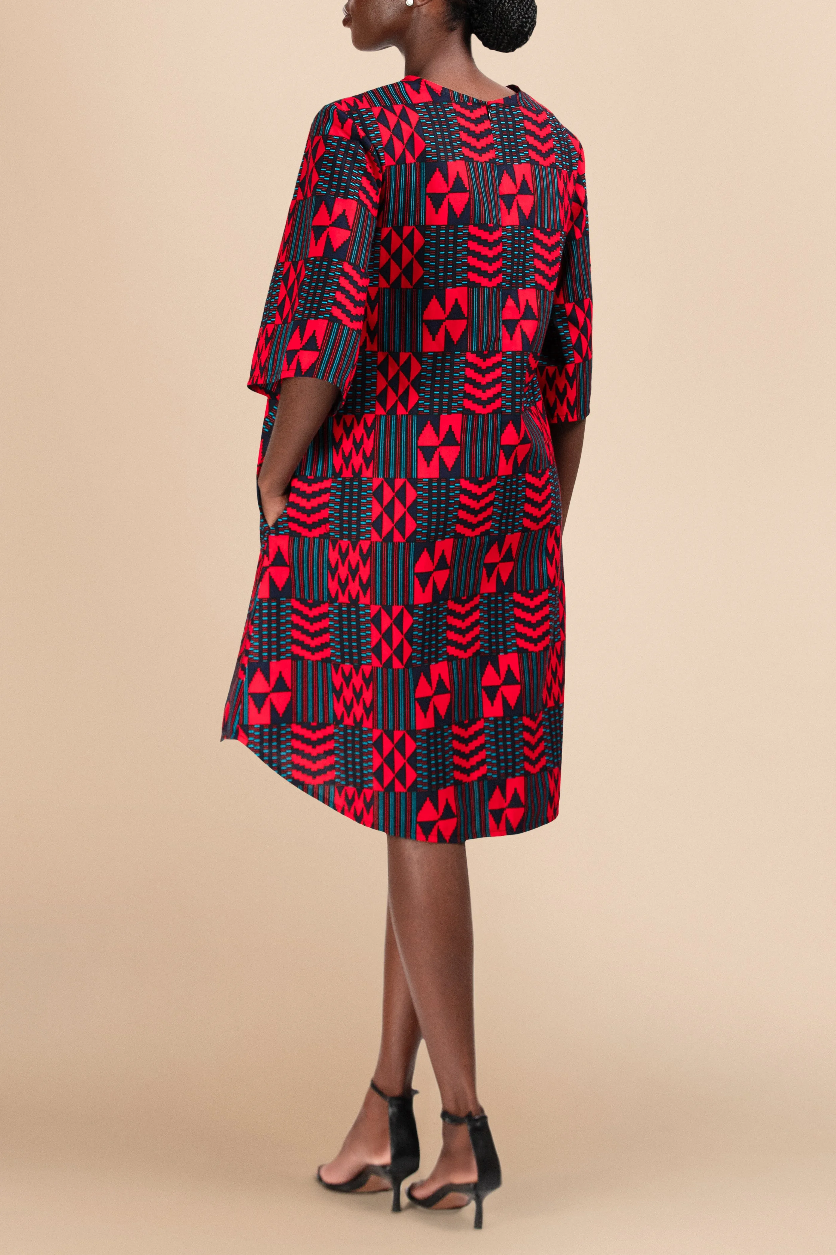 Vele Shift Cotton Dress in Checkered Print